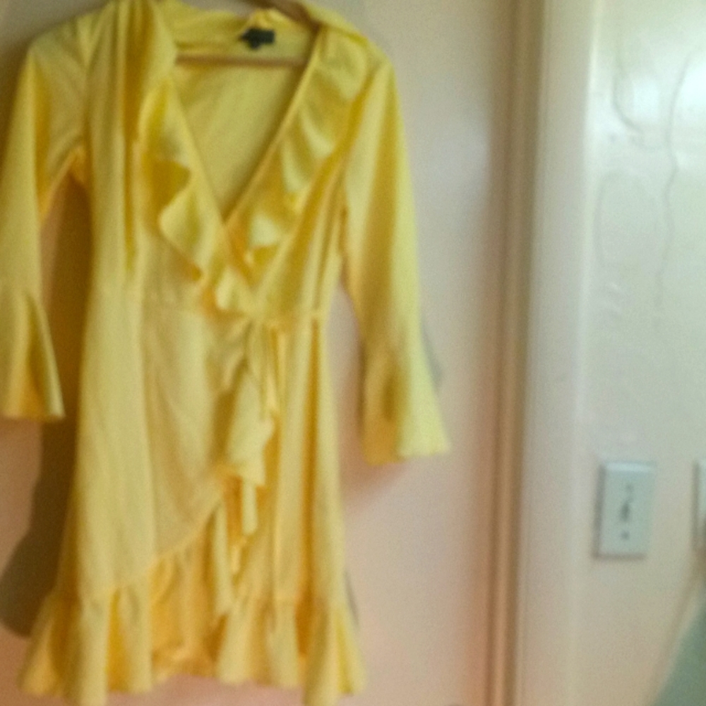 Short pretty little thing size 8 yellow dress